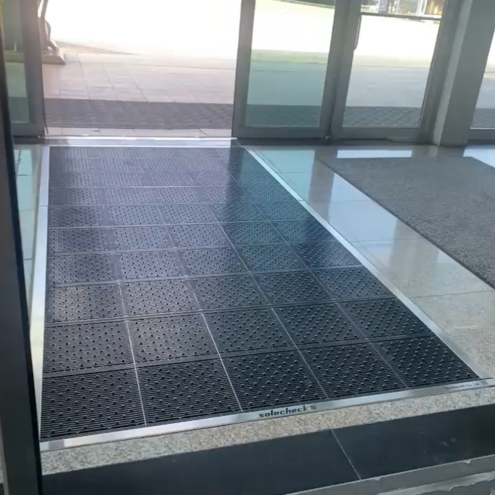 modular fine dust suction mat